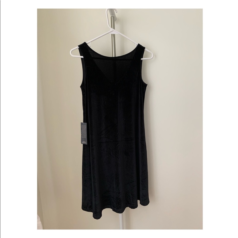 The Limited Velvet Black Dress (Petite XS)